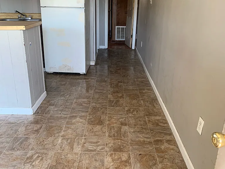 144 Lisa Ave #1 — Photo 4