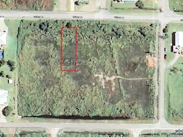 6 Willow Ln, Grand Isle, LA 70358