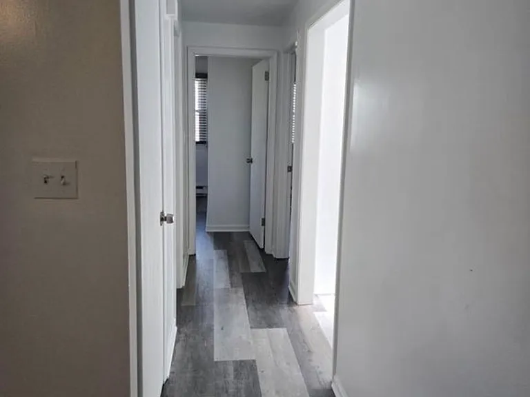 311 E Park Ave — Photo 4