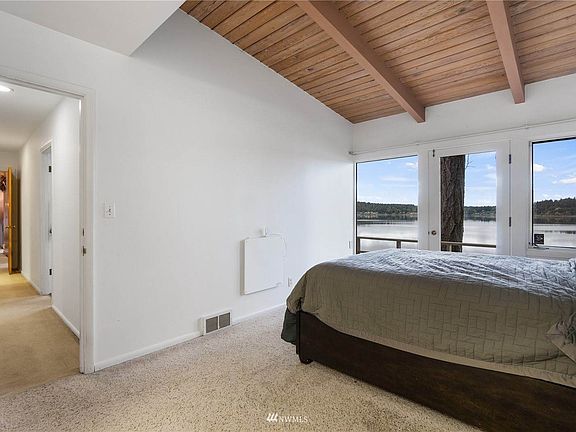 3rd image of 3820 Sunset Beach Dr NW
