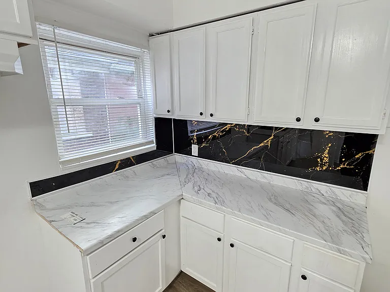 15763 Robson St — Photo 21