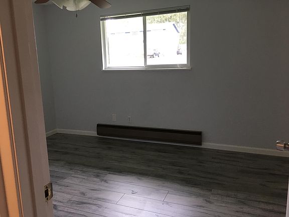 5th image of 17431 8th Avenue Ct S
