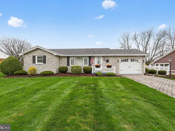 433 Washington St, East Greenville, PA 18041