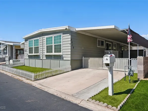 4619 Royal Ridge Way, Las Vegas, NV 89103