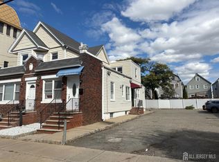 314 Washington St #1, Perth Amboy, NJ 08861