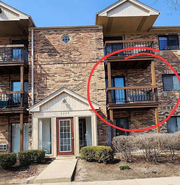 2nd image of 2229 Nichols Rd APT D