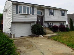 32 Liberia Ln, New Bedford, MA 02746