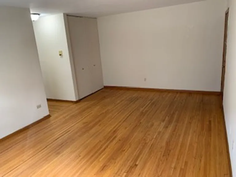 417 Grand Ave #1-11 — Photo 4
