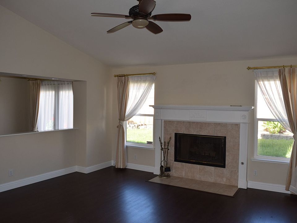 1st image of 1667 Green Springs Ct