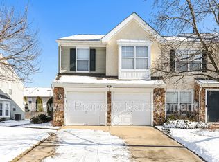 18 Leighton Dr, Mount Laurel, NJ 08054