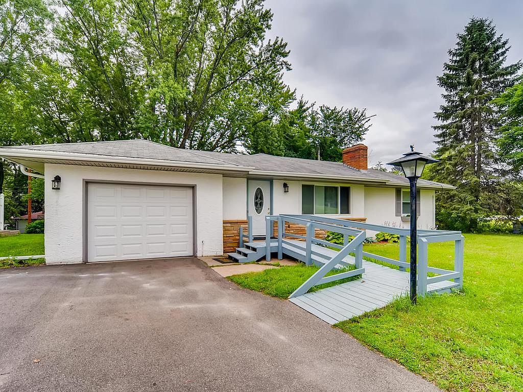 1812 Southview Blvd, Inver Grove Heights, MN 55077 Zillow