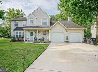 12 Joel Ct, Lindenwold, NJ 08021