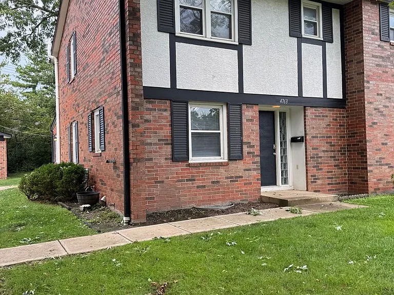 4763-4765 Nugent Dr — Photo 1