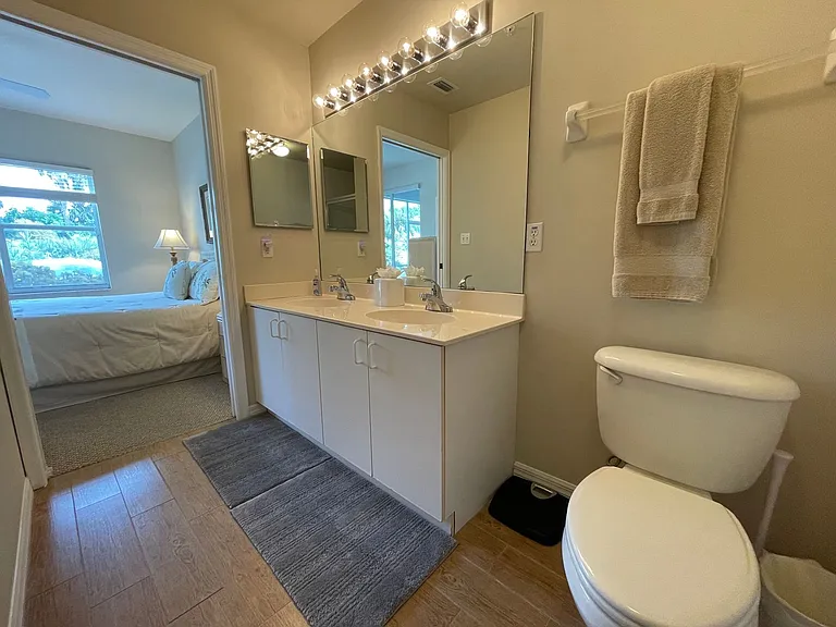 519 Roma Ct #2103 — Photo 15
