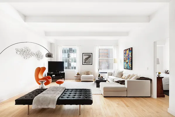 Sold by Compass | media 1