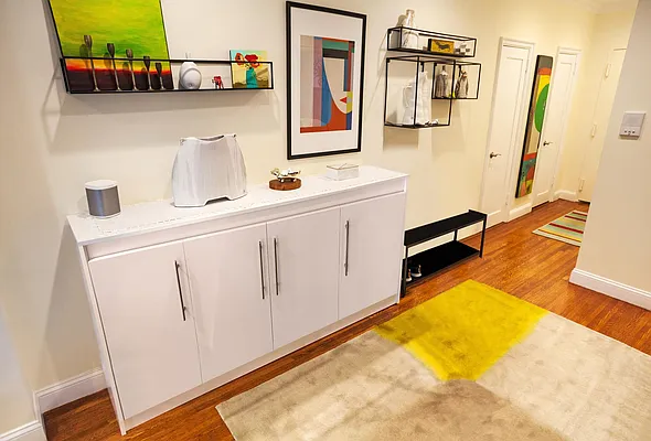 Sold by Dorsa Group | media 43