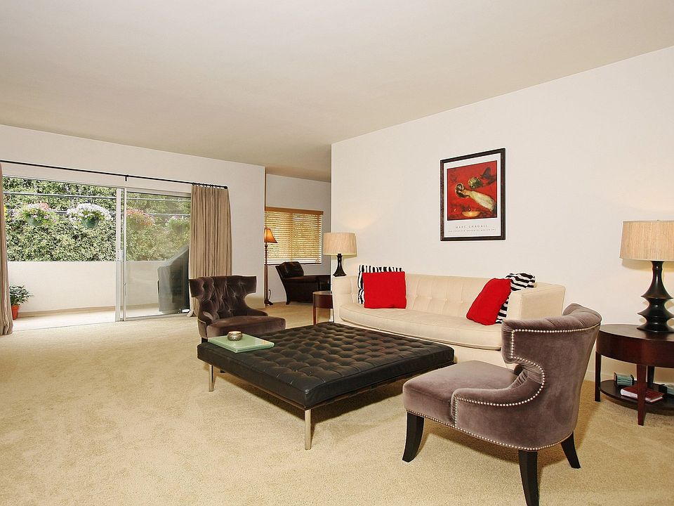 1st image of 521 Montana Ave APT 207