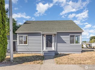 2701 S 15th St, Tacoma, WA