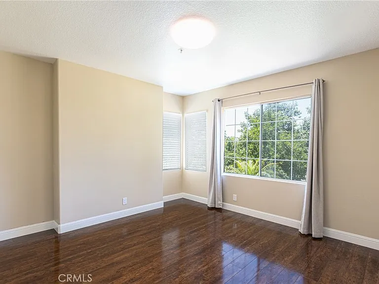 91 Seacountry Ln — Photo 13