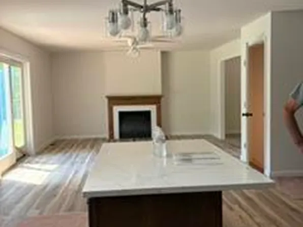 18 Ute Trl, Albrightsville, PA 18210
