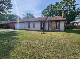 2329 E Glenview Dr, Terre Haute, IN 47802