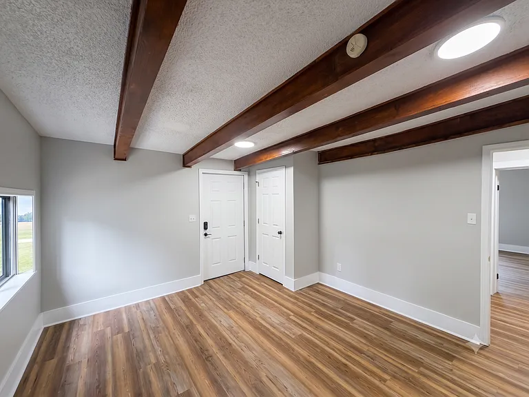 1258 Agnes Pl — Photo 21
