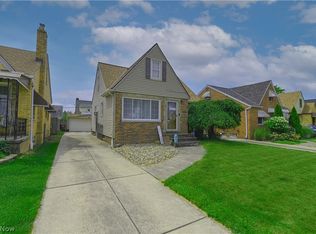 6309 Sunderland Dr, Parma, OH