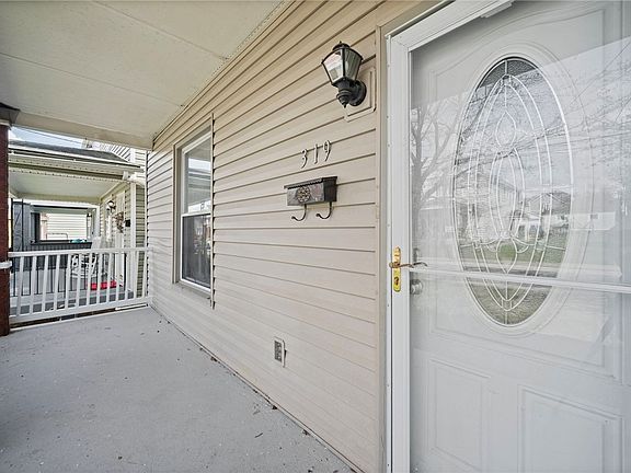 2nd image of 319 Glenn Ave