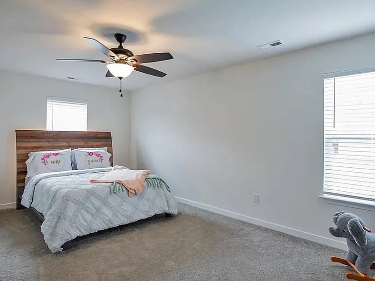 18400 Twin Falls Ln — Photo 6