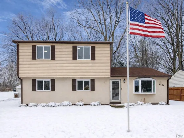 47185 Vanker Ave, Shelby Township, MI 48317