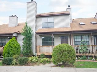 1004 Ridgeley Ct, Charlottesville, VA 22901