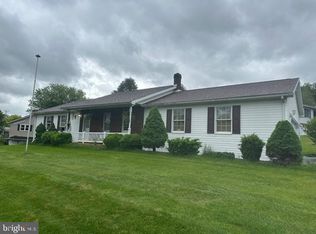 11 Kelly Dr, Lewistown, PA 17044