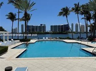 3215 NE 184th St APT 14301, Aventura, FL 33160