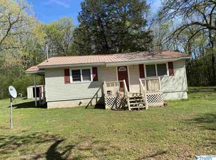 369 Long Hollow Rd, Scottsboro, AL 35768