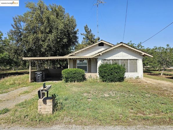 5225 American Ave, Modesto, CA 95356