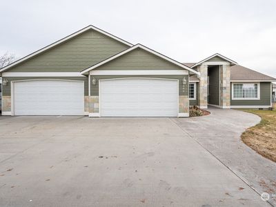 245 Scenic Drive SE, Moses Lake, WA, 98837