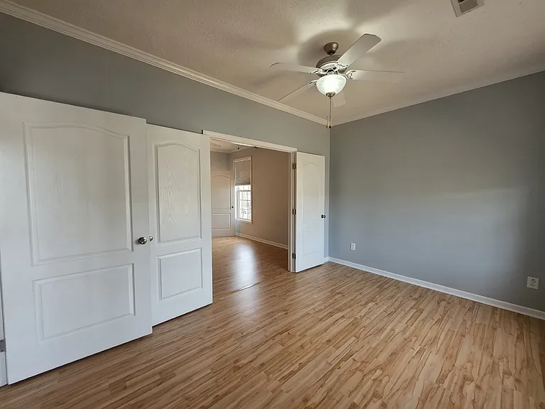 1324 Kershaw Loop #206 — Photo 16