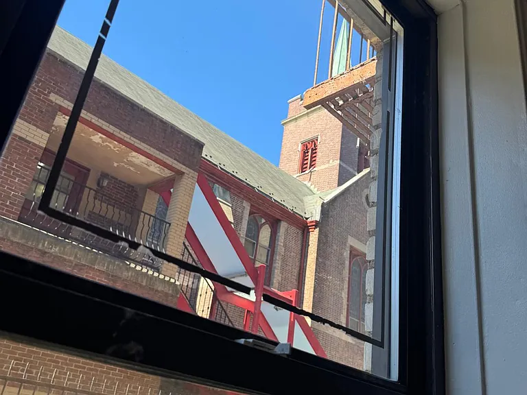 706 Eastern Pkwy #1A — Photo 16