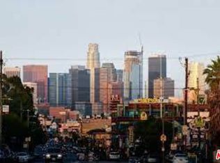 3315 W 17th St, Los Angeles, CA 90019