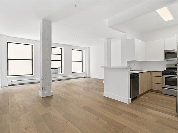 3rd image of 275 Park Ave APT 2J