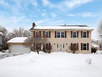 4635 Juneau Ln N, Plymouth, MN, 55446