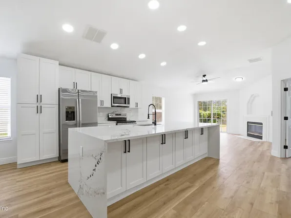 12895 BENTWATER Drive, Jacksonville, FL 32246