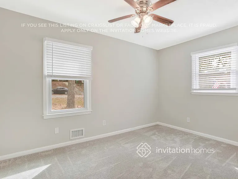 2155 Venesa Cir — Photo 20