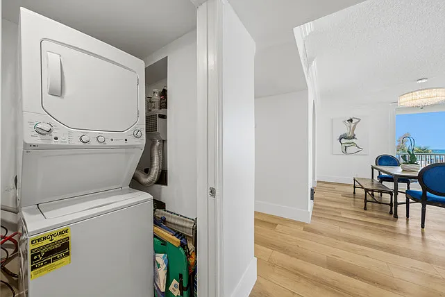 5401 Collins Ave #102 — Photo 14