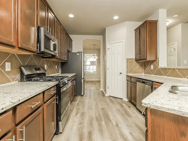 6319 Tulia Way — Photo 8