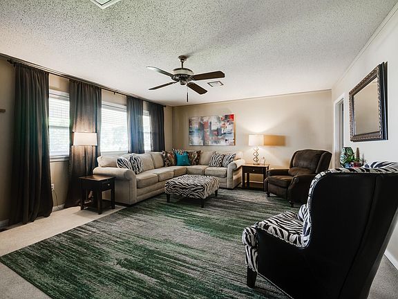 5th image of 800 Grandview Hts