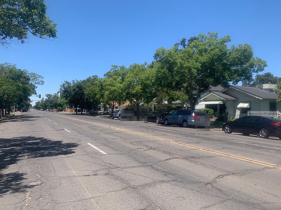 2nd image of 1845 S California St