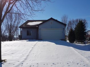 17 Buhler Ct, Madison, WI 53704