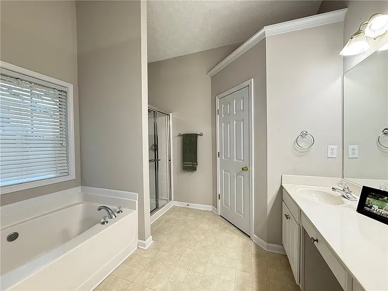 1118 Low Water Way — Photo 13