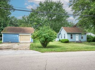 169 S Cash St, Seneca, IL 61360